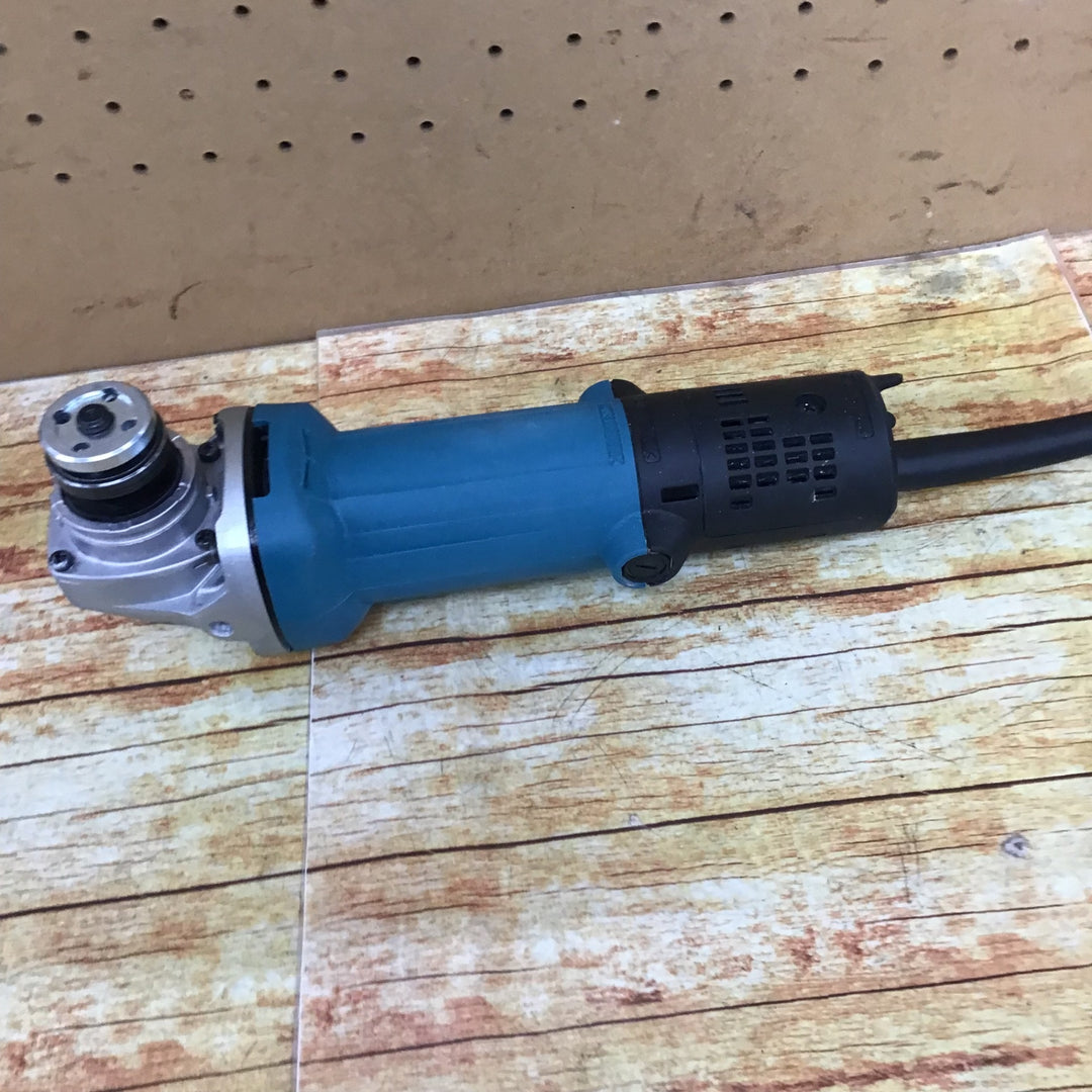 マキタ(makita) 100mmディスクグラインダ 9533BL【川崎店】