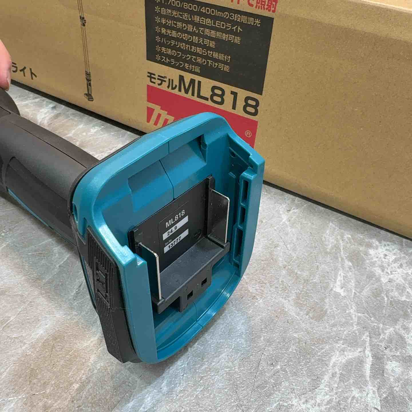 ★マキタ(makita) コードレスLEDライト ML818【八潮店】 ☆マキタ(makita) コードレスLEDライト ML818【八潮店】 – アクト