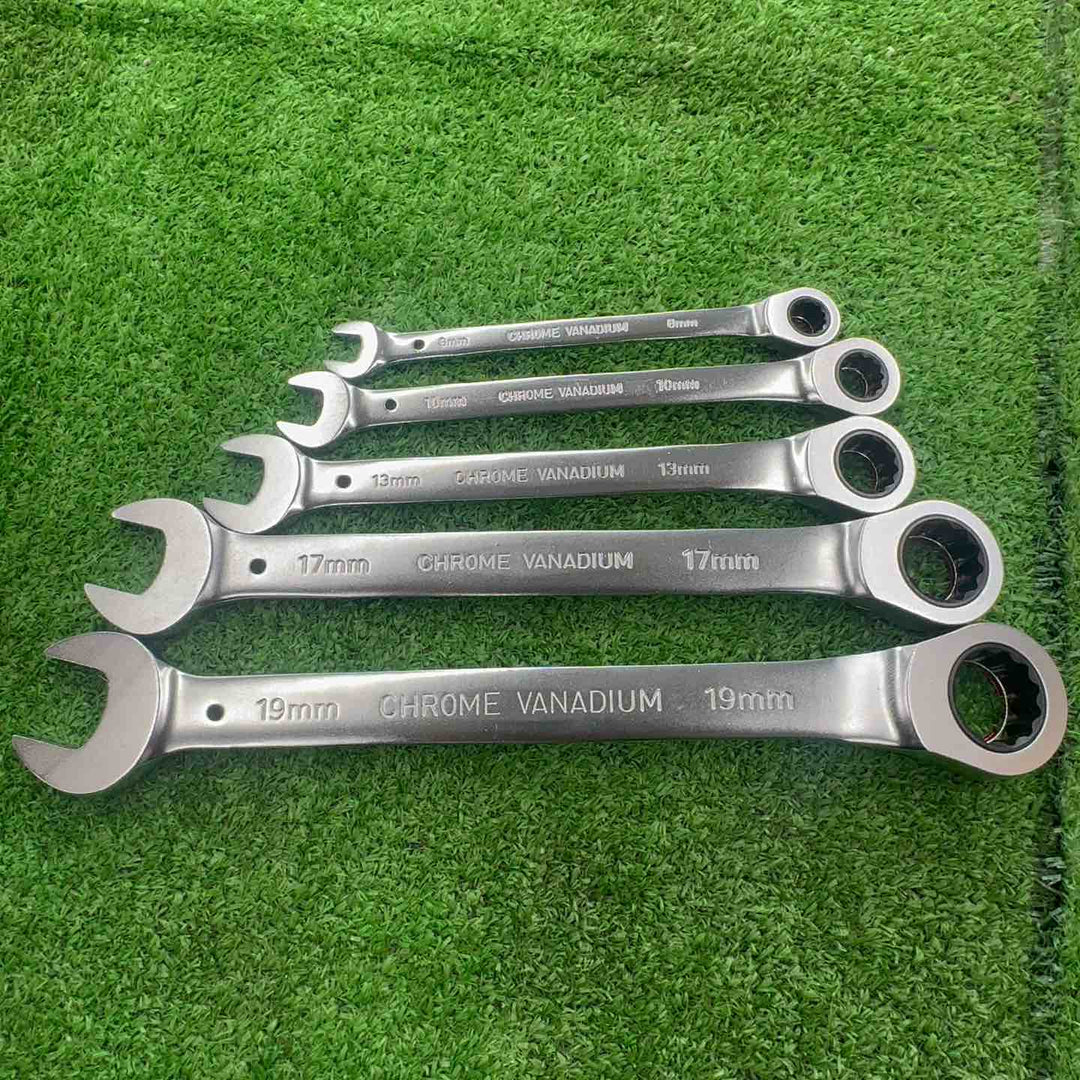 【中古美品】 グレートツール/GREATTOOL マグネット付ラチェットレンチ5本セット・8、10、13、17、19mm 【桶川店】