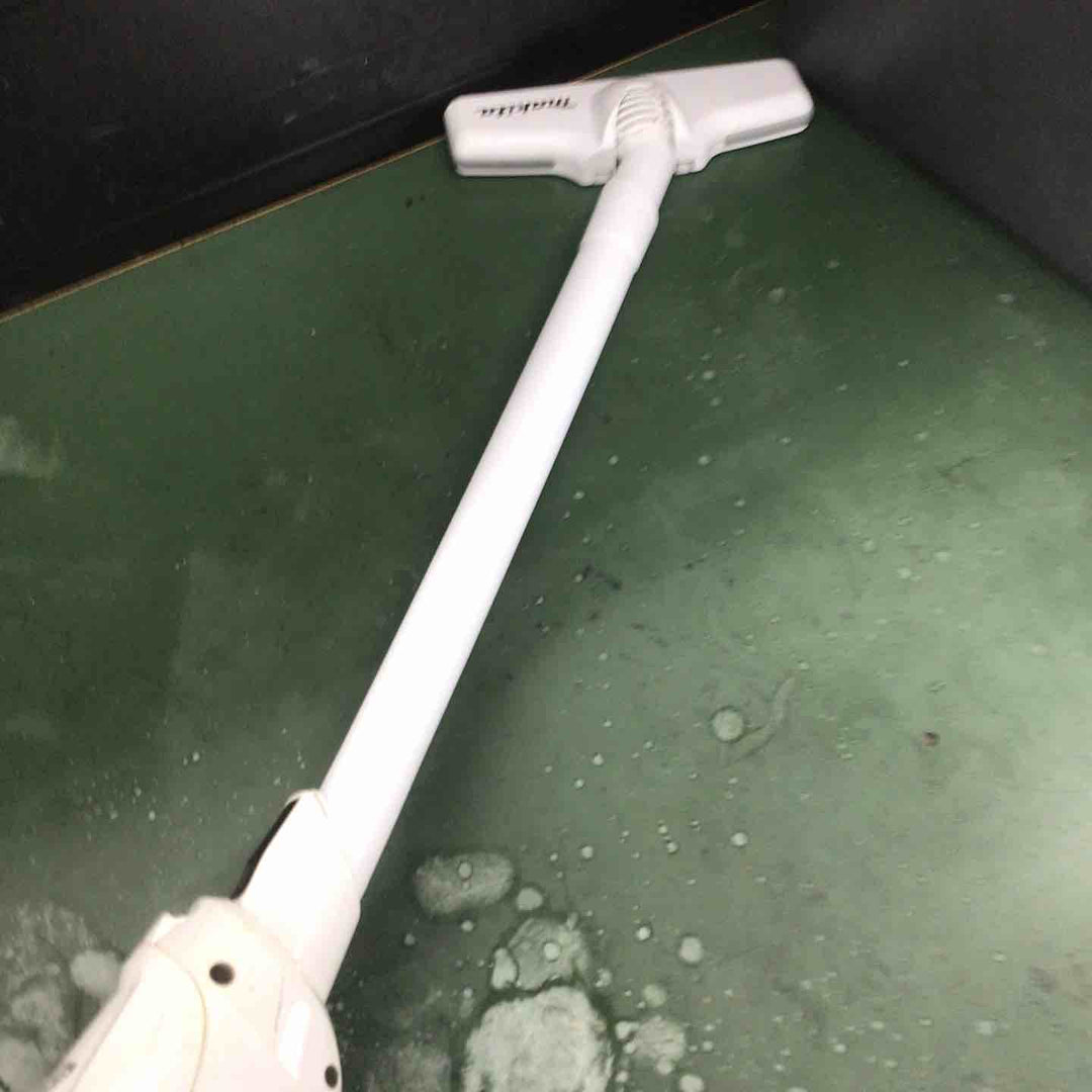 ★マキタ(makita) コードレスクリーナー CL282FDZW【戸田店】