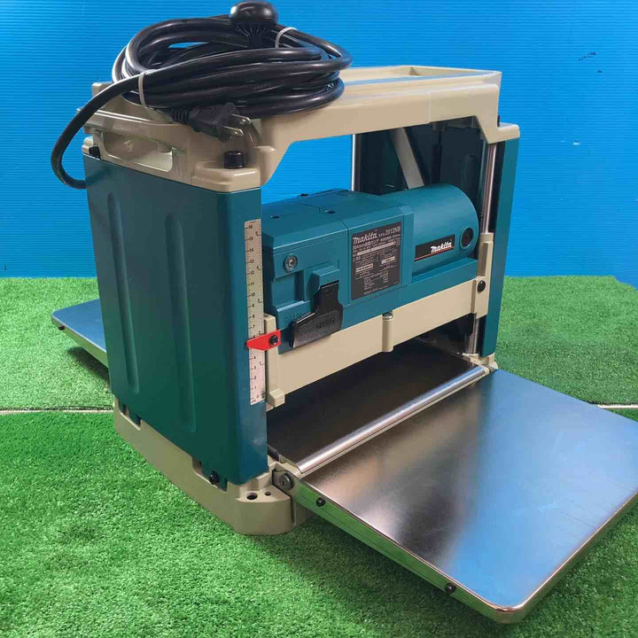 【店頭受取り限定】☆マキタ(makita) 自動カンナ 2012NB フードセット品 193036-7 付き【岩槻店】