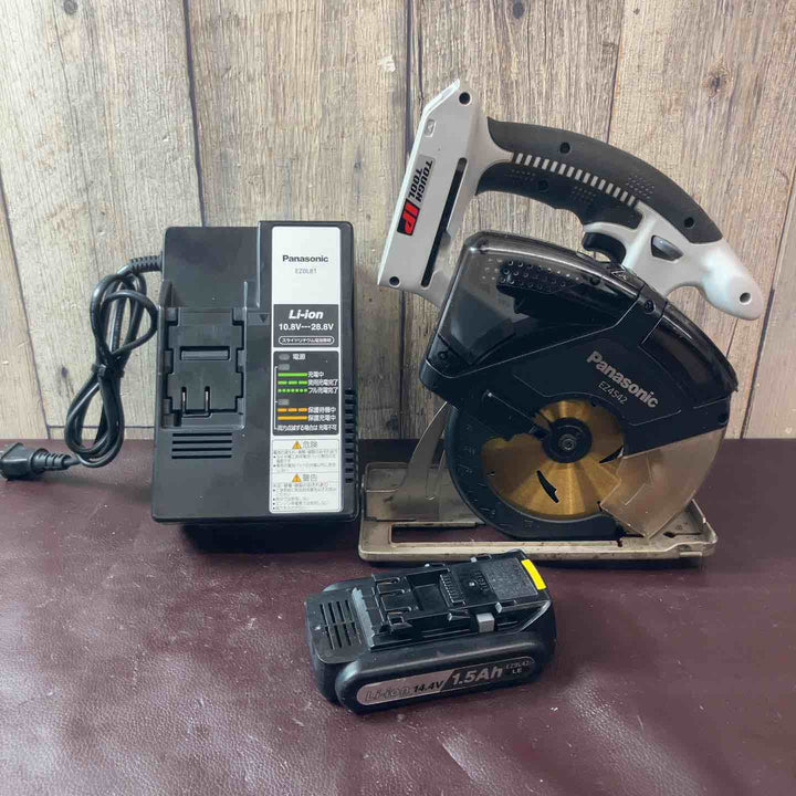 【中古品】 パナソニック(Panasonic) コードレスチップソーカッター EZ4542 バッテリー1個、充電器付属 【東大和店】
