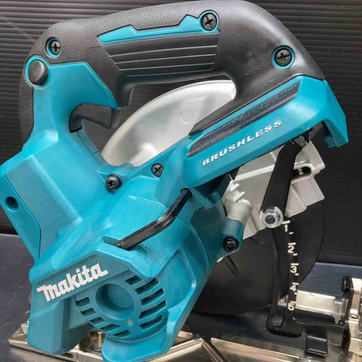 ★マキタ(makita) コードレス丸のこ HS610DRGX【川越店】