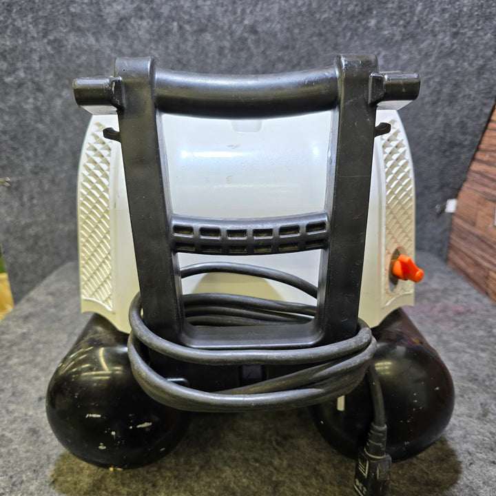 【中古品・限定色！】マックス(MAX) 高圧エアコンプレッサー AK-HH1270E2 クールホワイト 充填時間：4分56秒【桶川店】