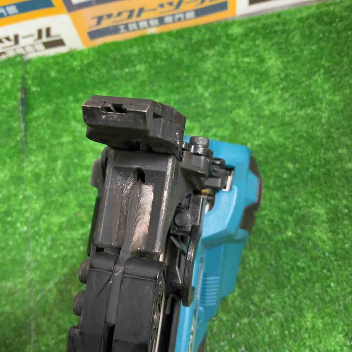 ★マキタ(makita) コードレスフロアタッカ ST003GZ【草加店】
