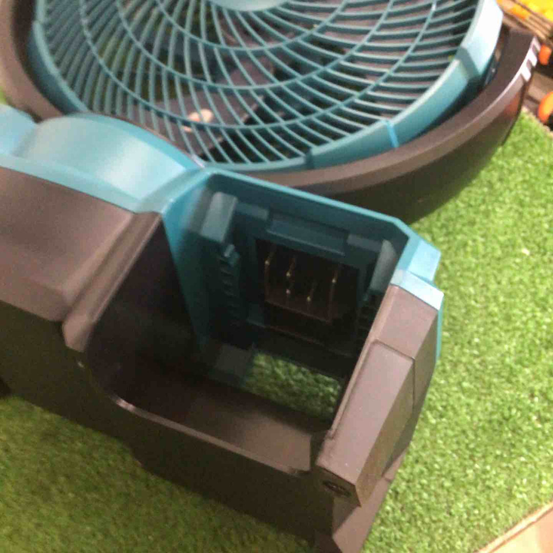 ☆マキタ(makita) コードレスファン CF001GZ【町田店】