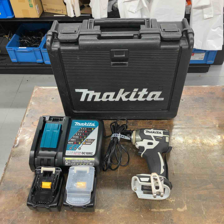 ★マキタ(makita) コードレスインパクトドライバー TD137DRFXW【戸田店】