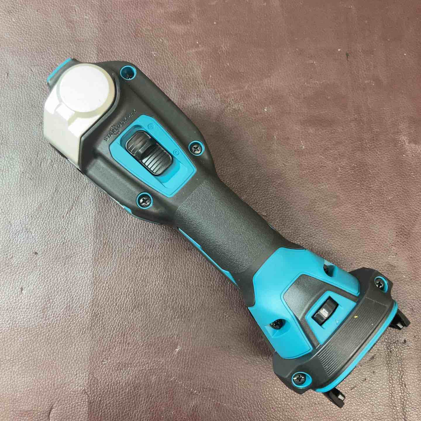 中古品】マキタ(makita) コードレスマルチツール TM52DZ 18V