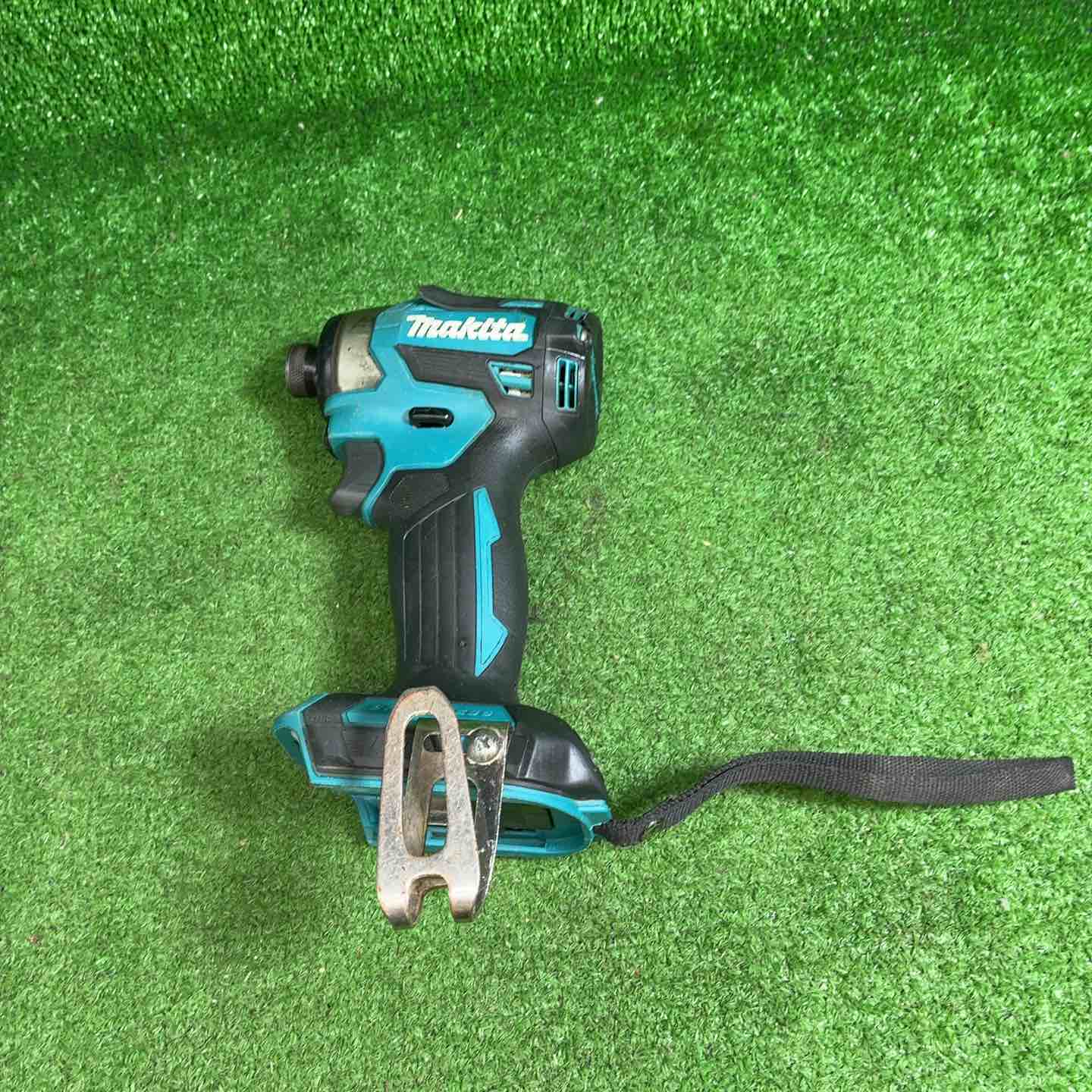 nuxdi ヤマタノロシ 中古品 中古品】 マキタ(makita) コードレスインパクトドライバー TD173DRGX