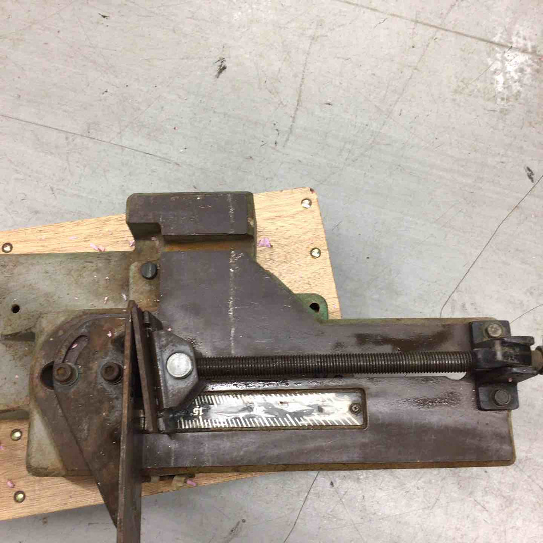 【中古品】現状品 日立 バンドソー CB12FA 台付き 【戸田店】