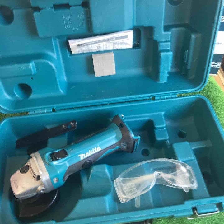 ☆マキタ(makita) コードレスディスクグラインダ GA402DZ【草加店】