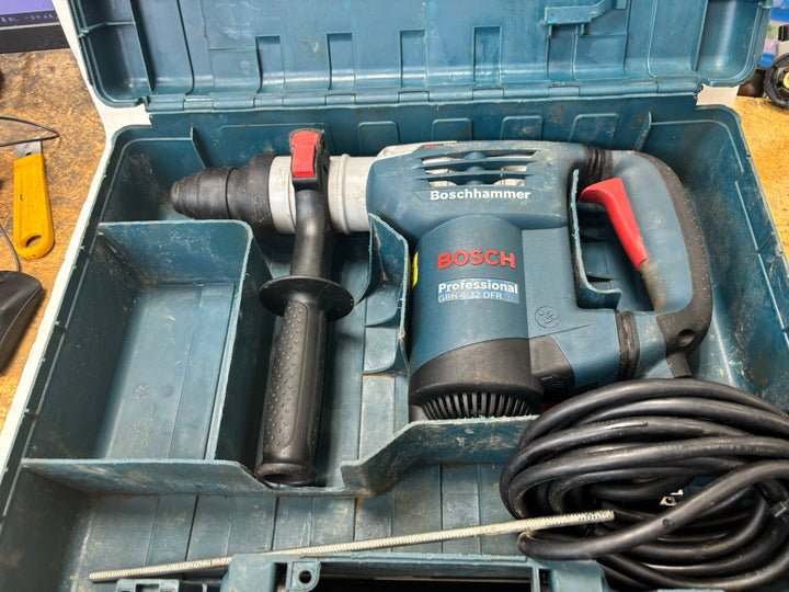 ★ボッシュ(BOSCH) ハンマドリル GBH4-32DFR【草加店】