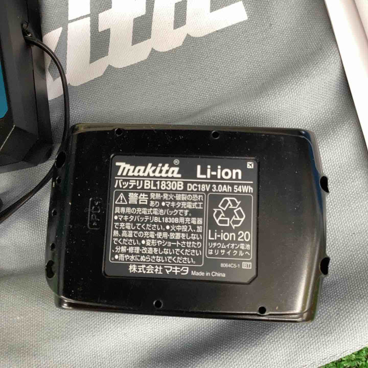 ★マキタ(makita) コードレスブロア集じん機 MUB187DWF【越谷店】