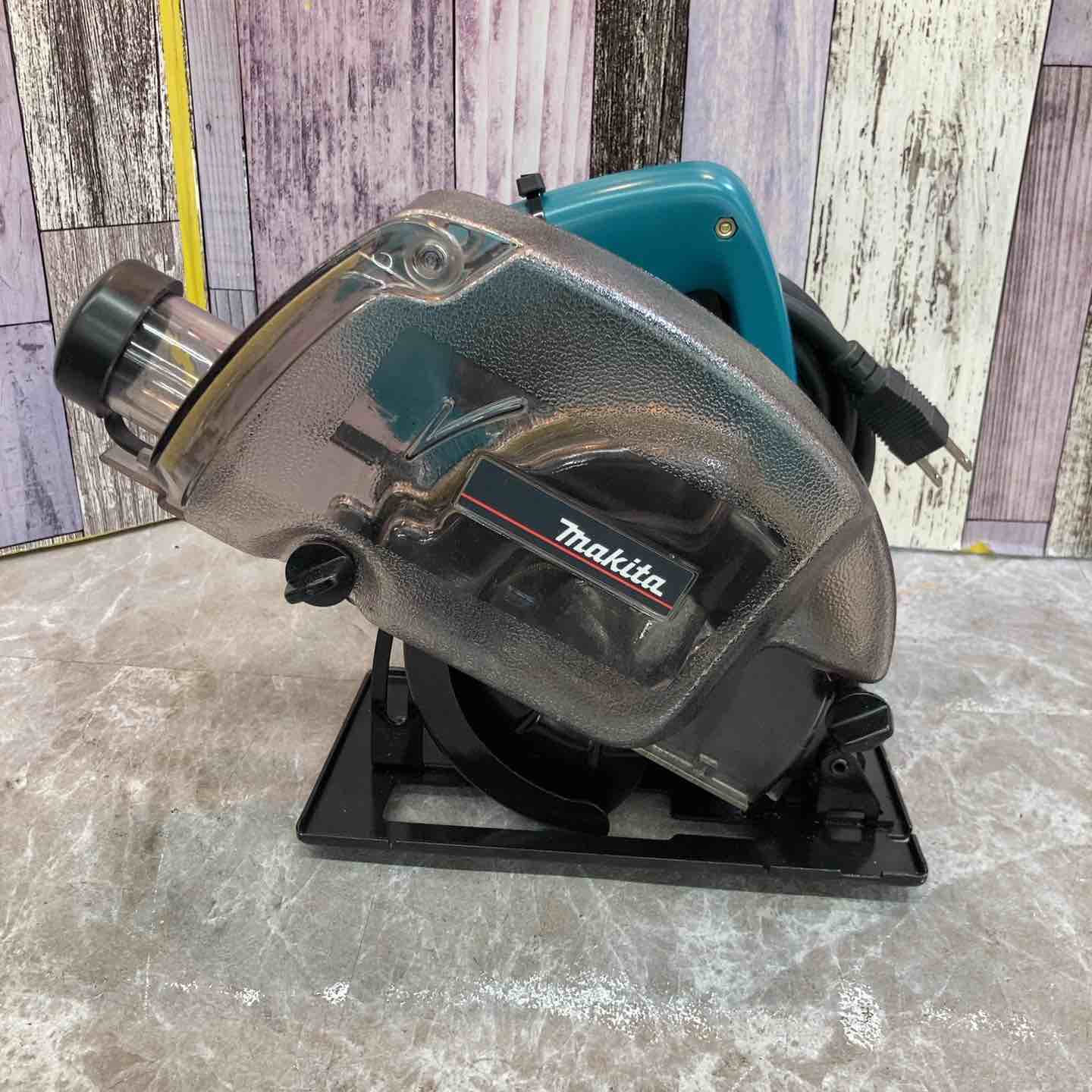 【美品】◇マキタ(makita) 125mm 防じん丸ノコ 5025KB【八潮店】 ◇マキタ(makita) 125mm 防じん丸ノコ 5025KB【八潮店】 – アクト
