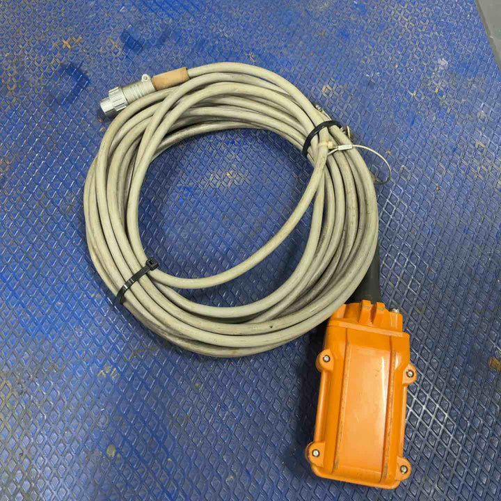 ◇トーヨーコーケン(TKK) ベビーホイスト BH-400  電動ウインチ(ワイヤー)【草加店】