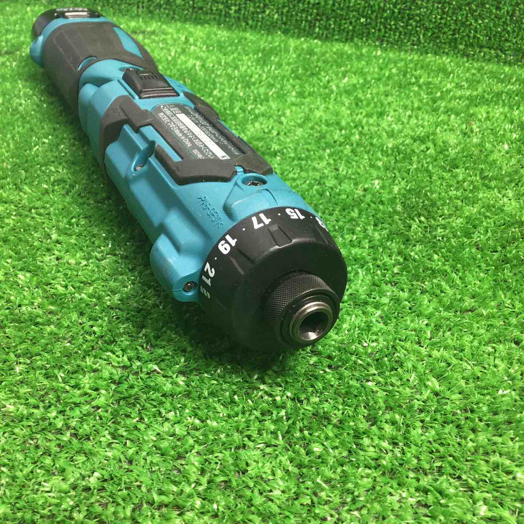 ★マキタ(makita) コードレスドリルドライバー DF012DSHX【川崎店】