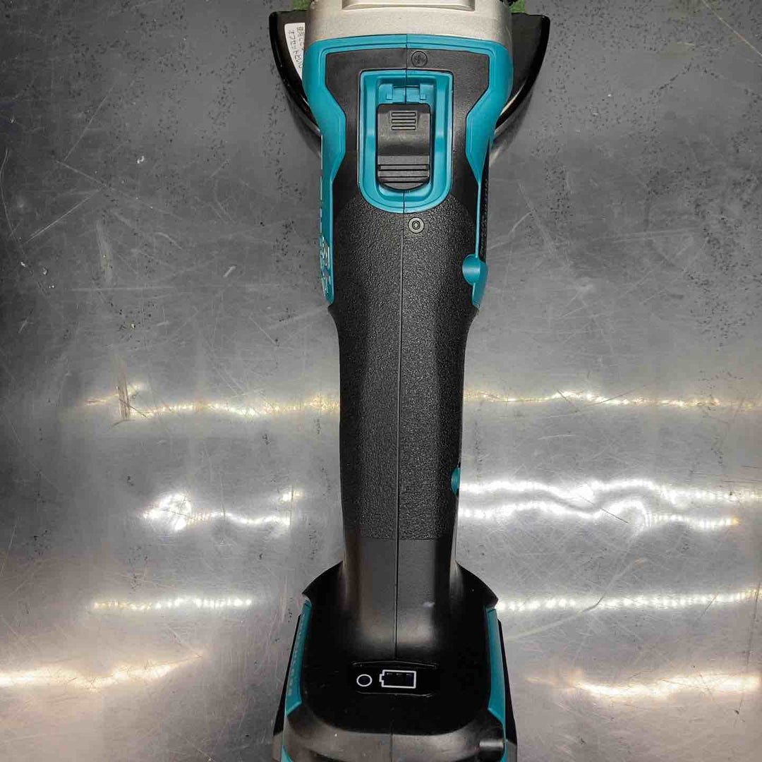 マキタ(makita) 100mmコードレスディスクグラインダ GA404DZN (GA404DN)【川越店】