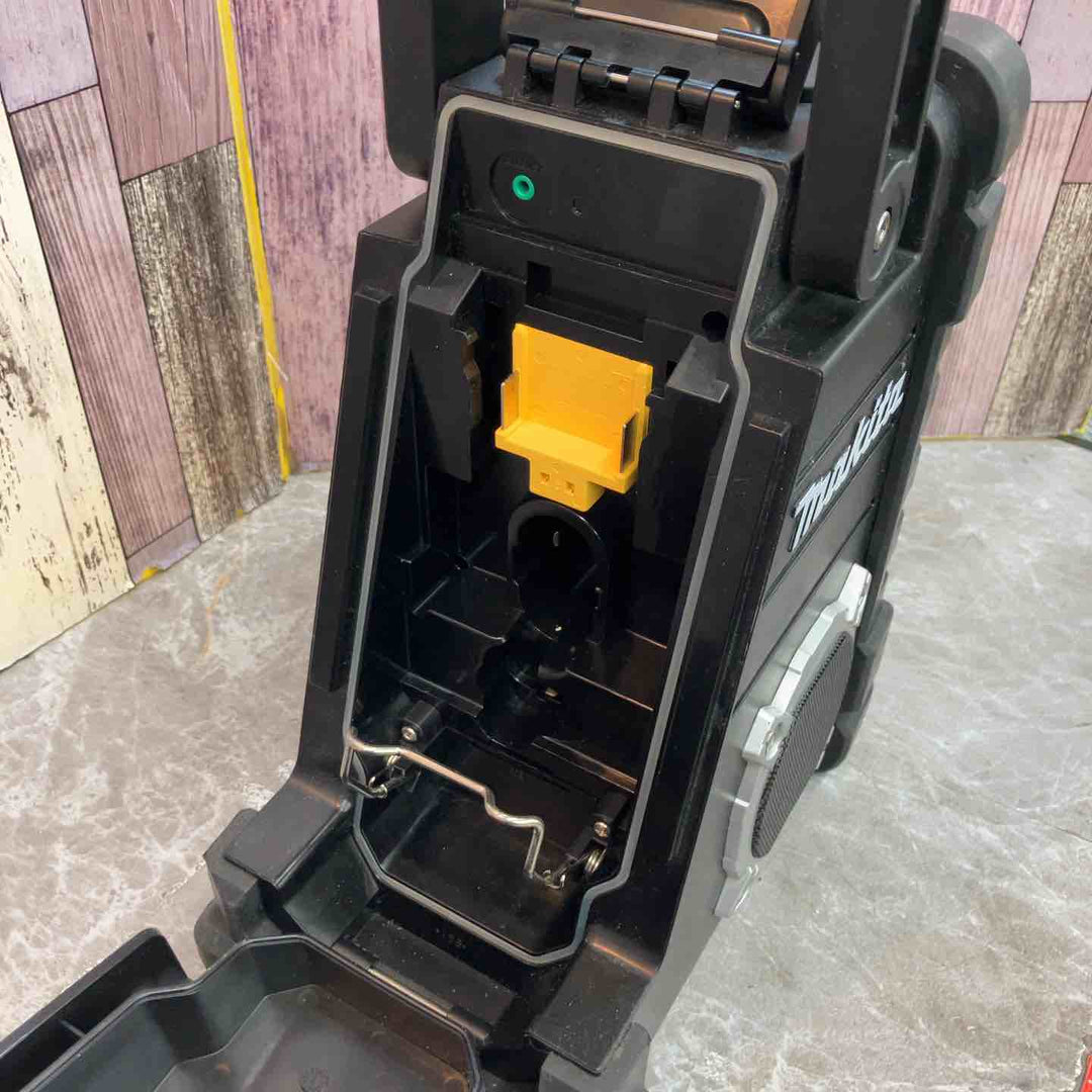 ☆マキタ(makita) コードレスラジオ MR103B【八潮店】