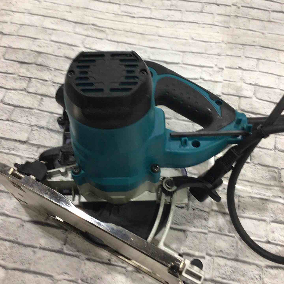 ★マキタ(makita) 防じん丸のこ KS5000FX【川口店】