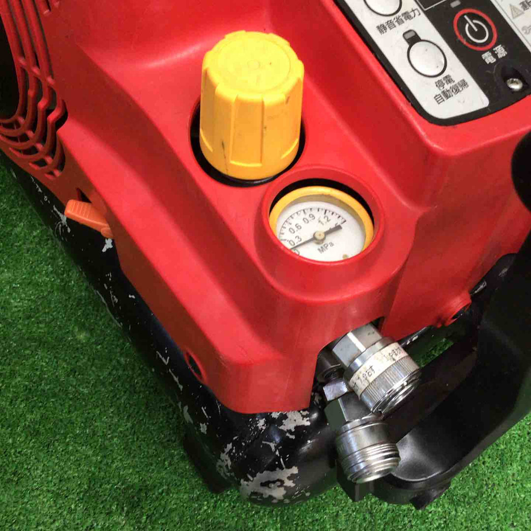 【現状品】 マックス/MAX エアコンプレッサー AK-HL1250E_レッド 【鴻巣店】