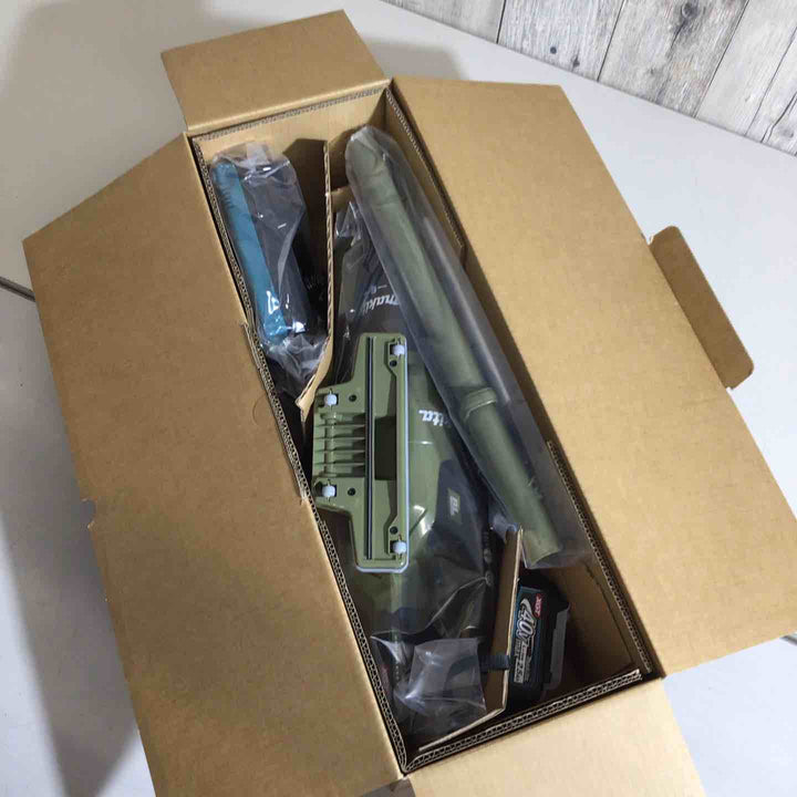 ★マキタ(makita) コードレスクリーナー CL003GRDO オリーブ【戸田店】
