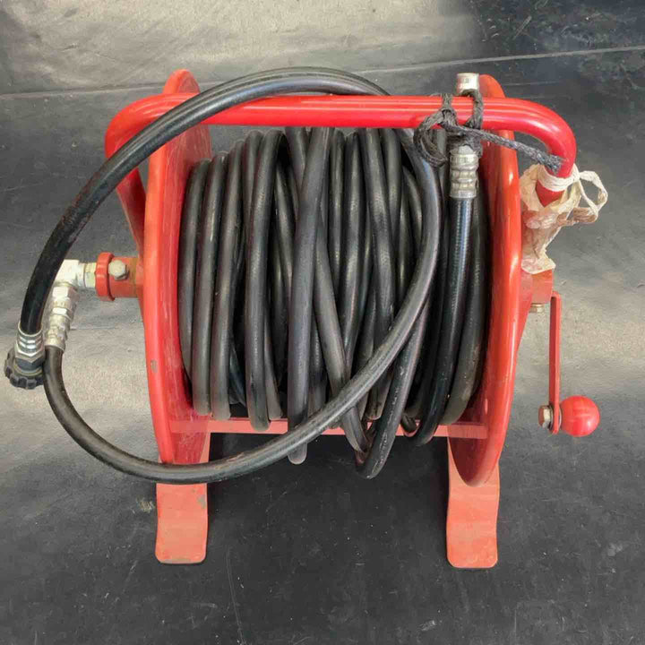 【現状品/店頭受取り限定】 makita (マキタ) 防音型 エンジン高圧洗浄機 EHW153S 【藤沢店】