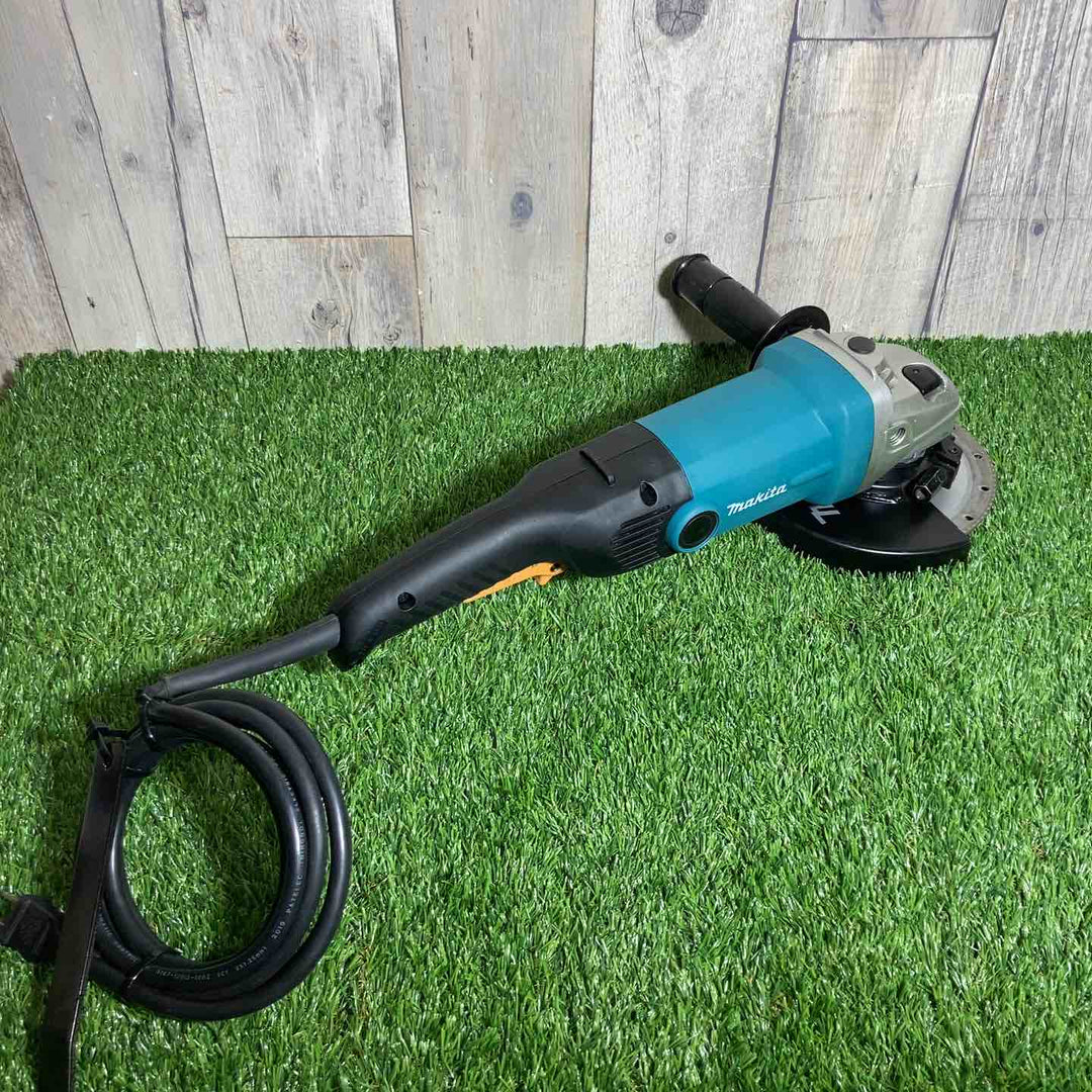 ☆マキタ(makita) 180mm電子ディスクグラインダ GA7011C【戸田店】
