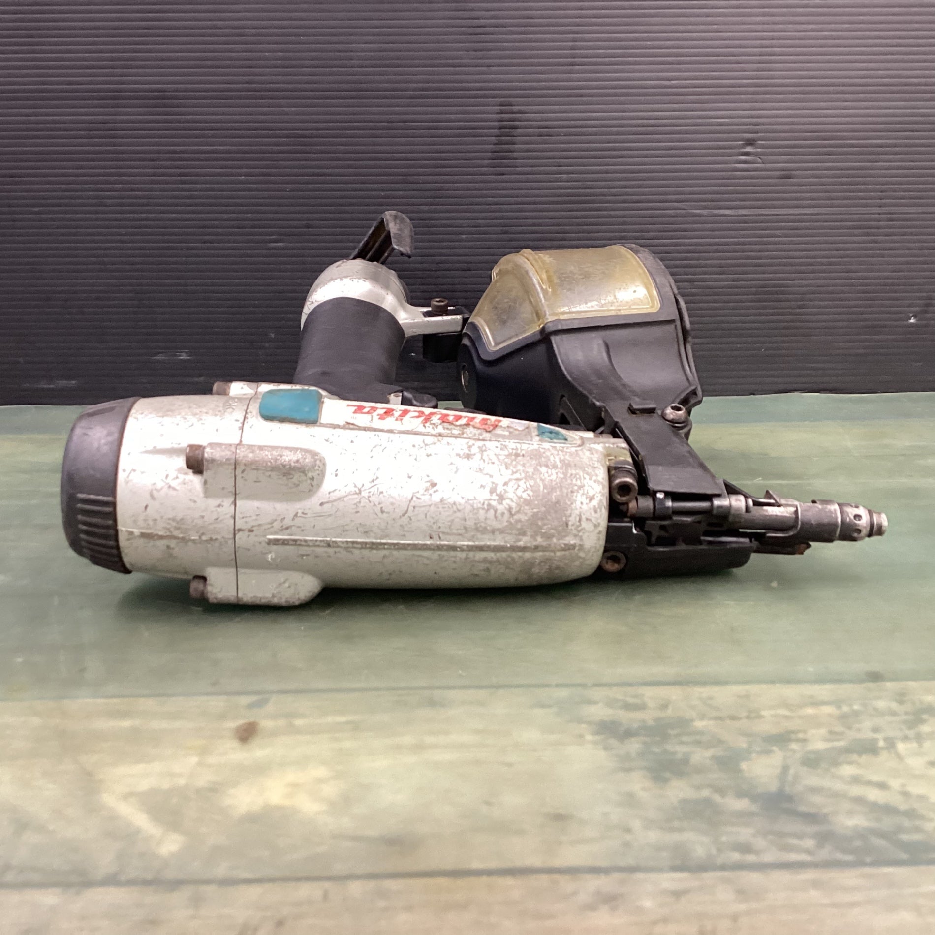 マキタ(makita) 50mm 常圧エア釘打 AN504A 【東大和店】 – アクト
