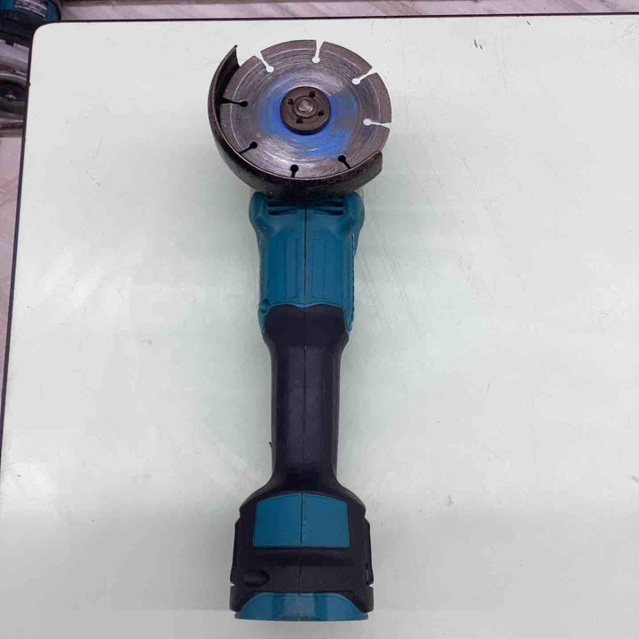 ◇マキタ(makita) 100mm コードレスディスクグラインダ GA403DZN (AG403DN)【越谷店】