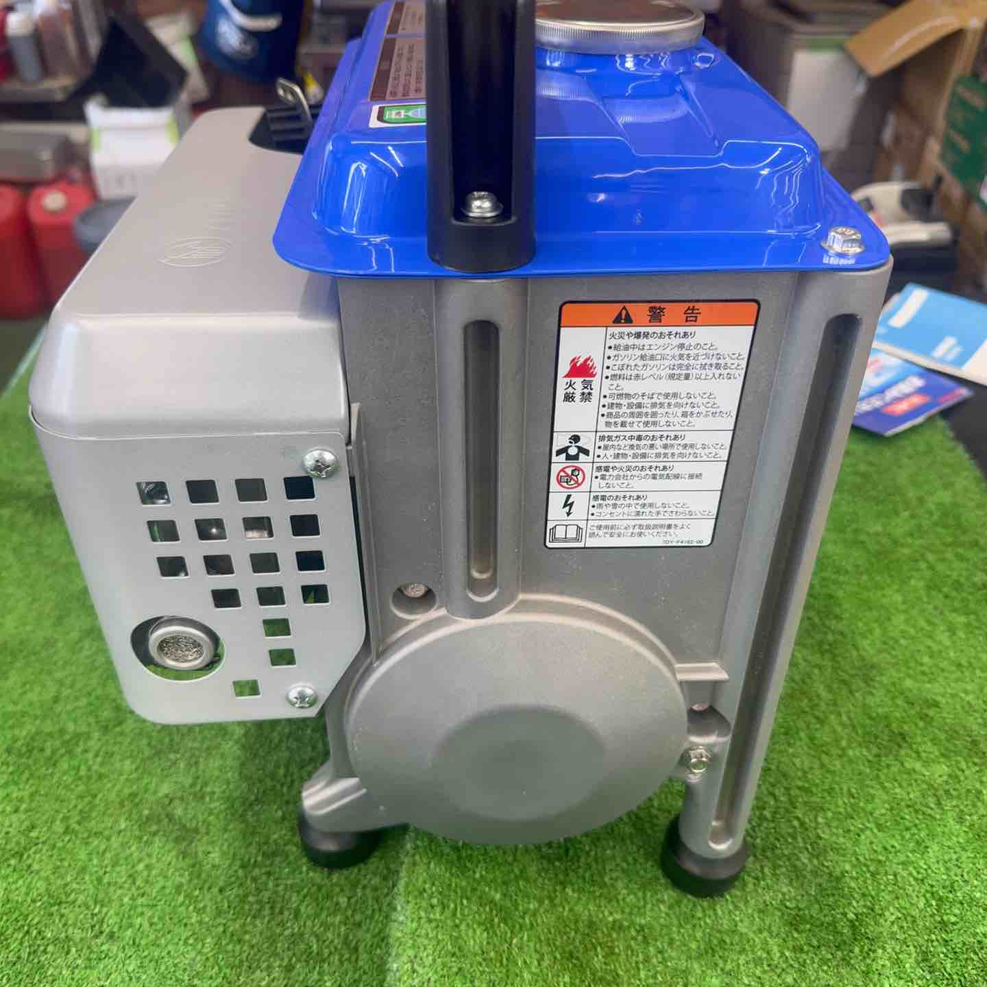 発送可！未使用保管品】 ヤマハ YAMAHA 発電機 EF900FW 50Hz 0.7kVA