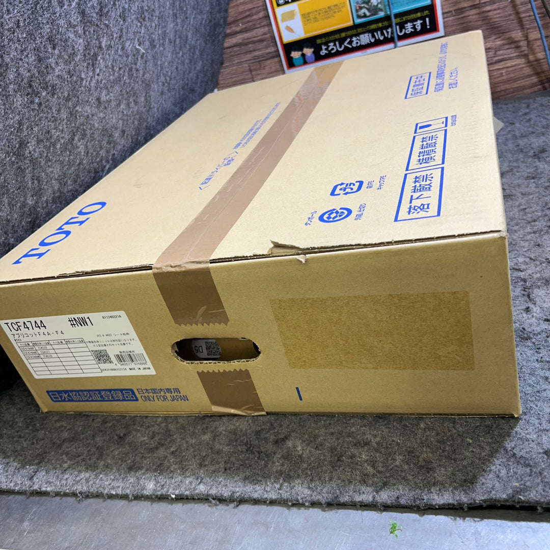 □TOTO ウォシュレット アプリコット F4 TCF4744 #NW1 ホワイト【桶川店】