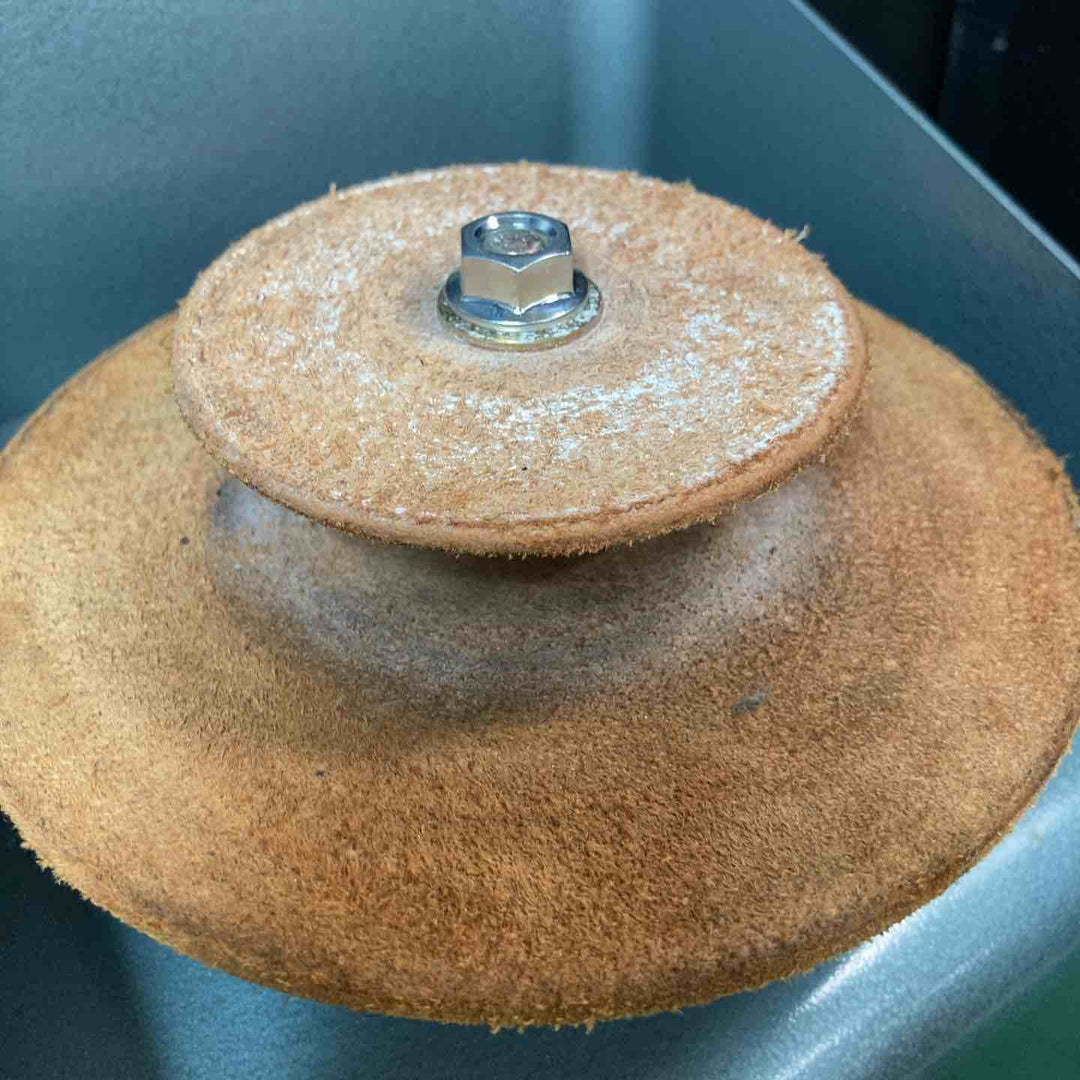 三木章刃物本舗 電動彫刻刀砥ぎ機 NEWモーターシャープナー フットスイッチ無し 刃物研磨機【岩槻店】