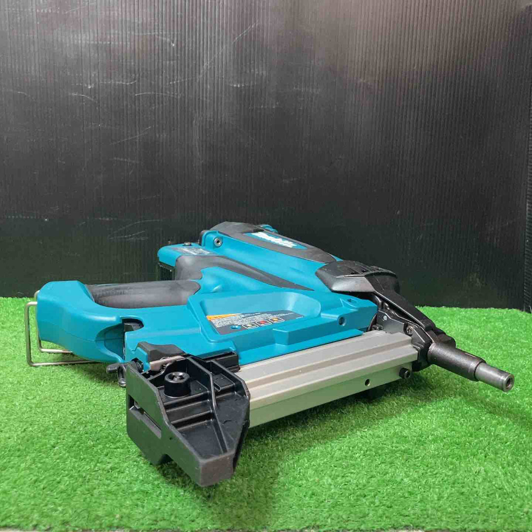 ★マキタ(makita) コードレスコンクリート用ガスピン打ち機 GN420C【岩槻店】