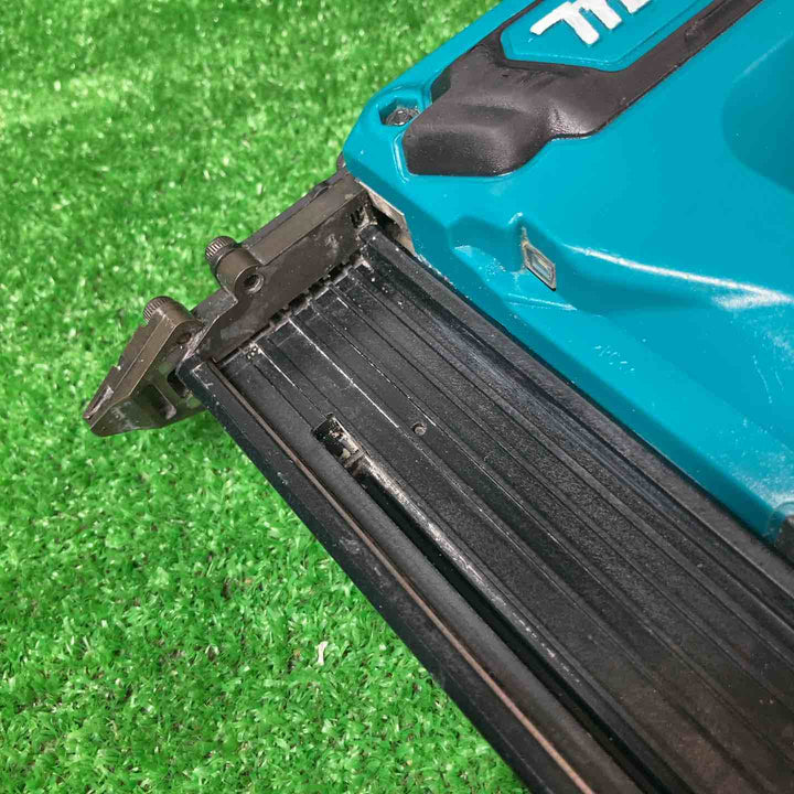 マキタ/makita 18V コードレスフィニッシュネイラ 面木釘打ち機 FN350DRG【岩槻店】
