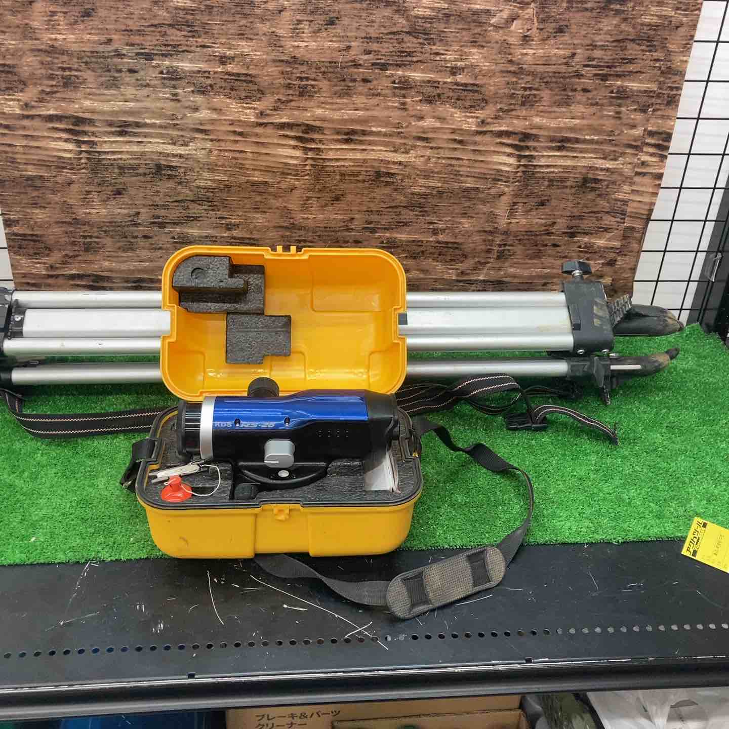 KDS RS-26 オートレベル【野田愛宕店】【店頭取引限定】【中古】IT6LFVYDYL0W KDS オートレベル RS-26 未校正の中古 中古C傷汚れあり 《埼玉・鴻巣