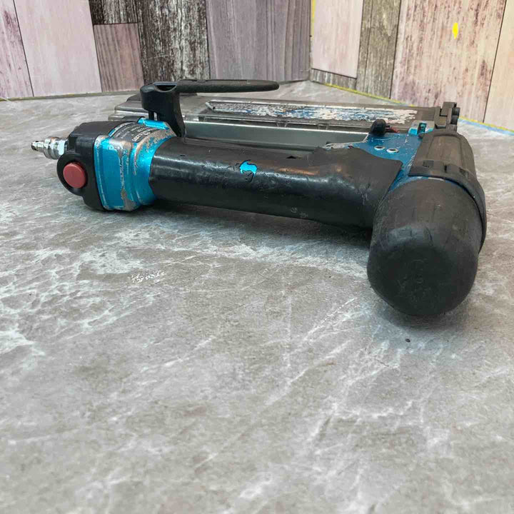 ★マキタ(makita) 高圧フィニッシュネイラ AF552HM【八潮店】
