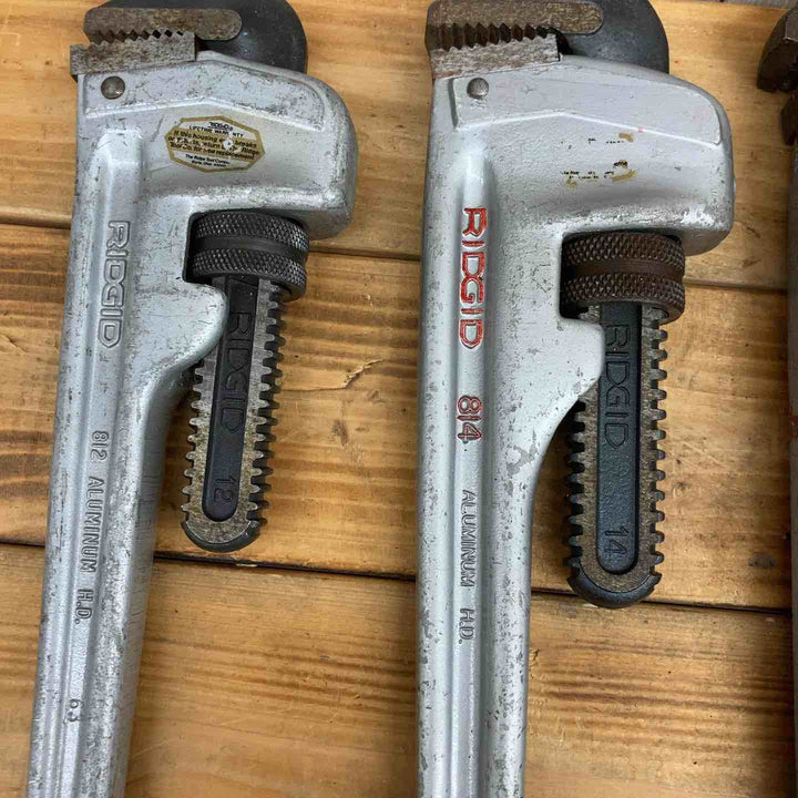 【中古品】 【まとめ売り】 RIDGID アルミ パイプレンチ 9本セット 24”・18”・14”・824・818・814・812 タテ型 水道管 白管用 【東大和店】