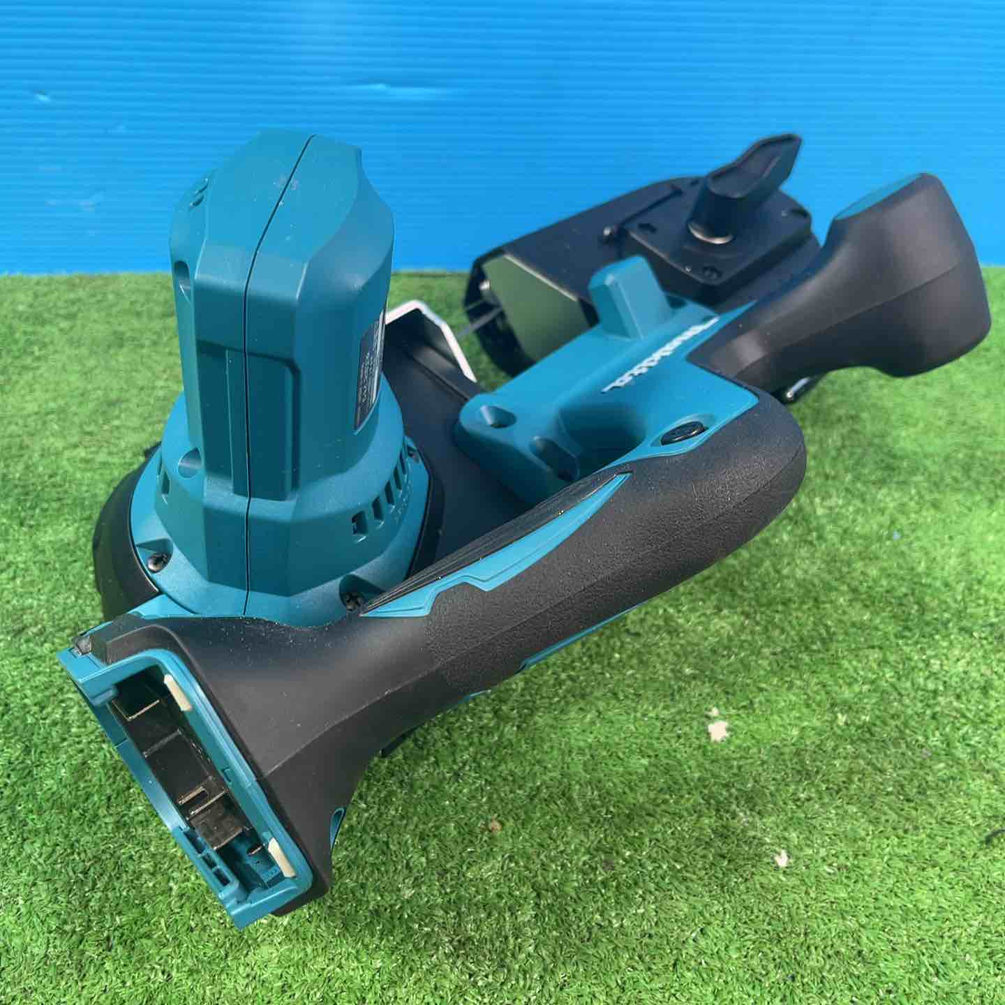 ☆マキタ(makita) コードレスバンドソー PB181DRGX 替刃・ツールバッグ