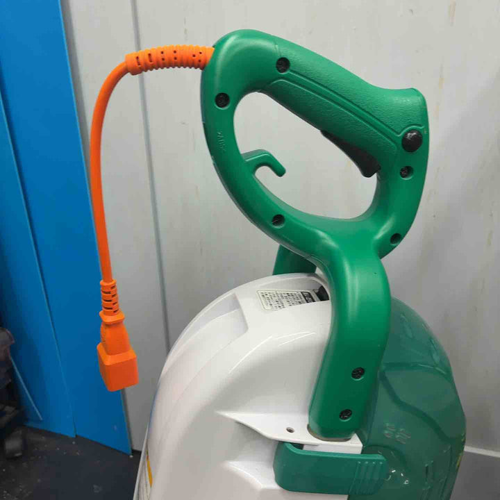 【中古品】 マキタ(makita) 芝刈機 刈込幅160mm MLM16 0【藤沢店】