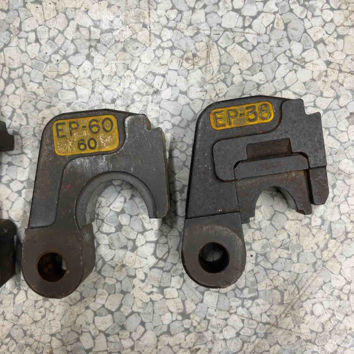 泉精器 圧着端子用手動油圧式工具 EP-60【八潮店】