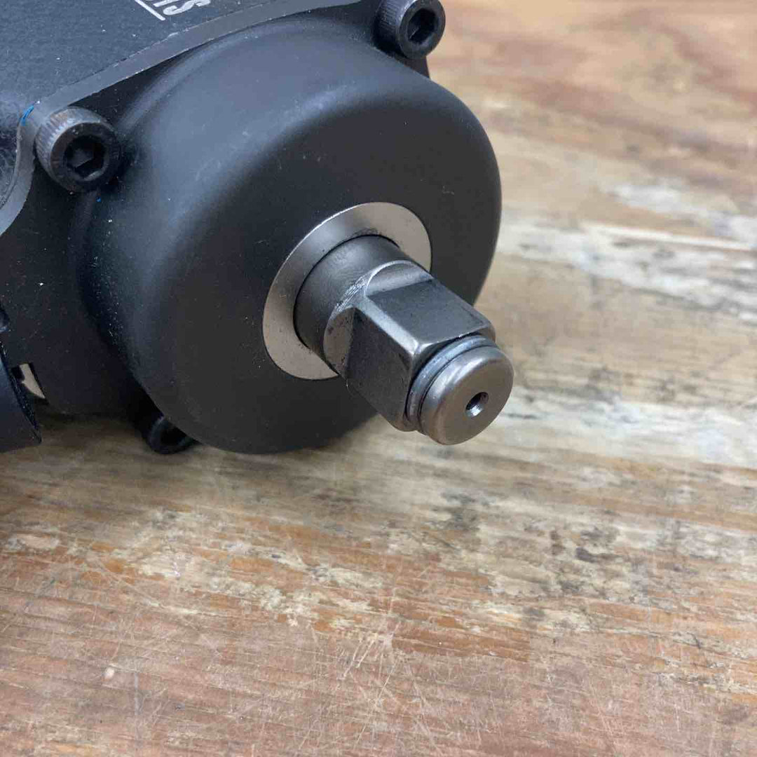 〇アストロプロダクツ 1/2DR ショートエアインパクトレンチ IW986【柏店】