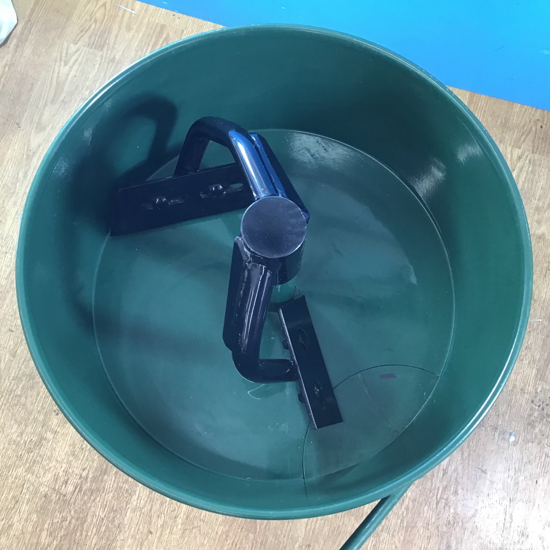 中古美品/店頭受取り限定】〇日工 トンボ工業 モルタルミキサー