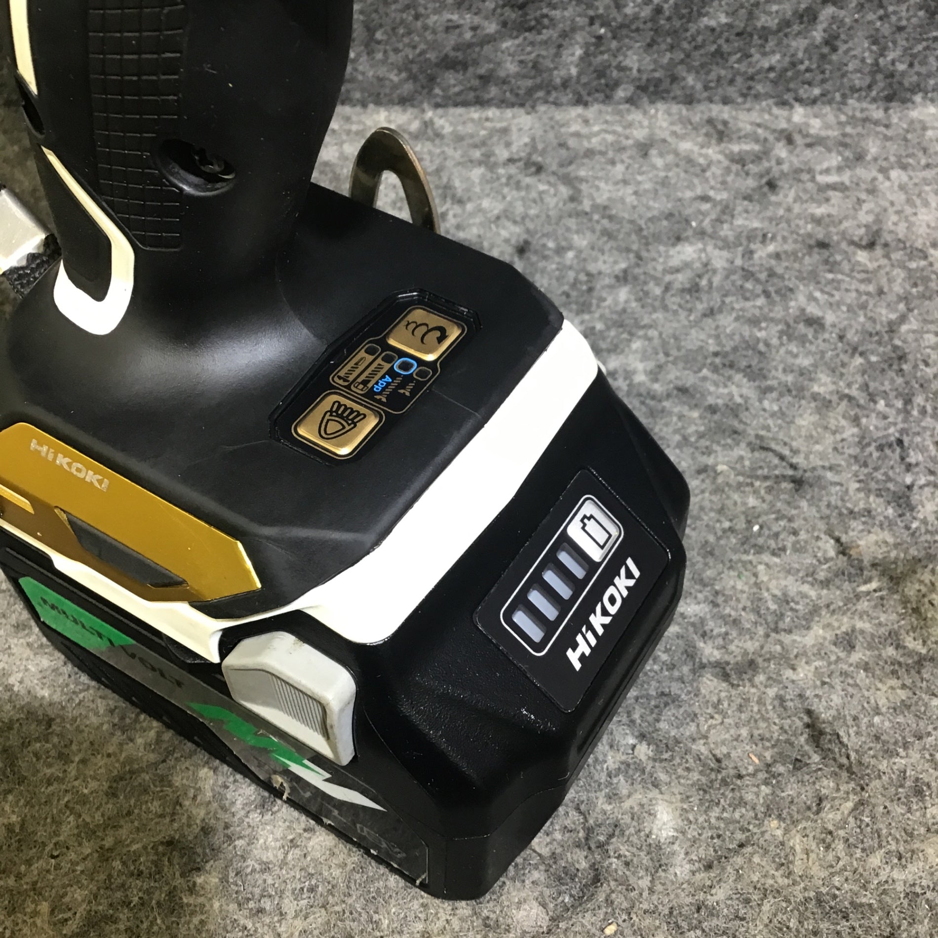中古品・マルチボルトバッテリー1個付き！】ハイコーキ(HIKOKI ※旧