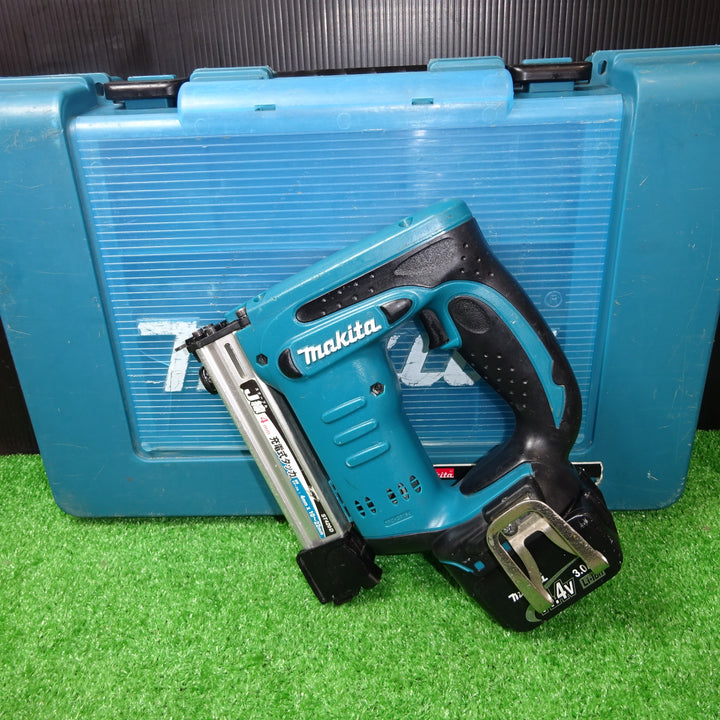 ☆マキタ(makita) コードレスタッカ ST420DZK【岩槻店】