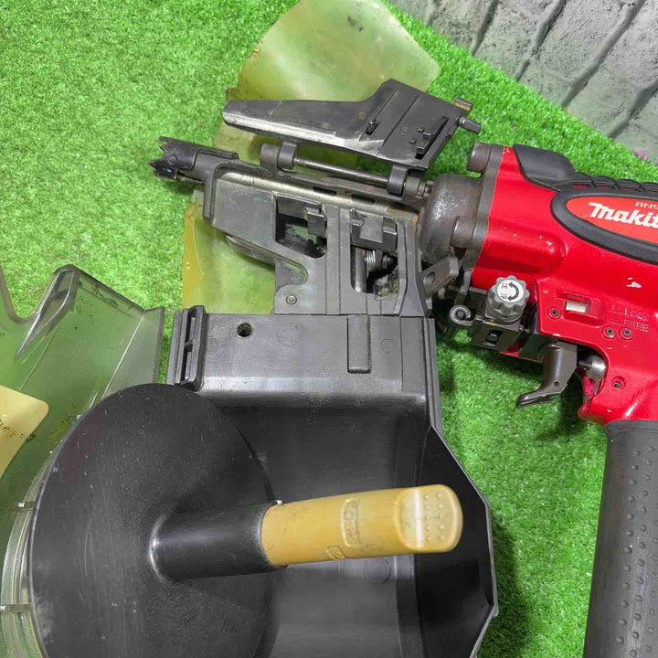 ★マキタ(makita) 高圧エア釘打ち機 AN911H【川口店】