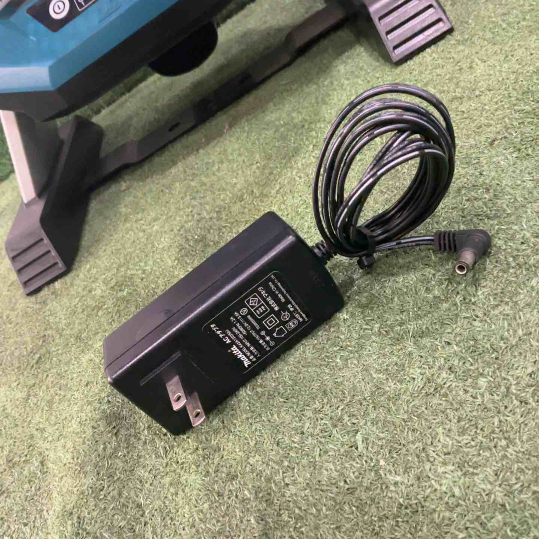 ◇マキタ(makita) コードレスファン CF301DZ 14.4V/18V兼用 動作確認済【川口店】