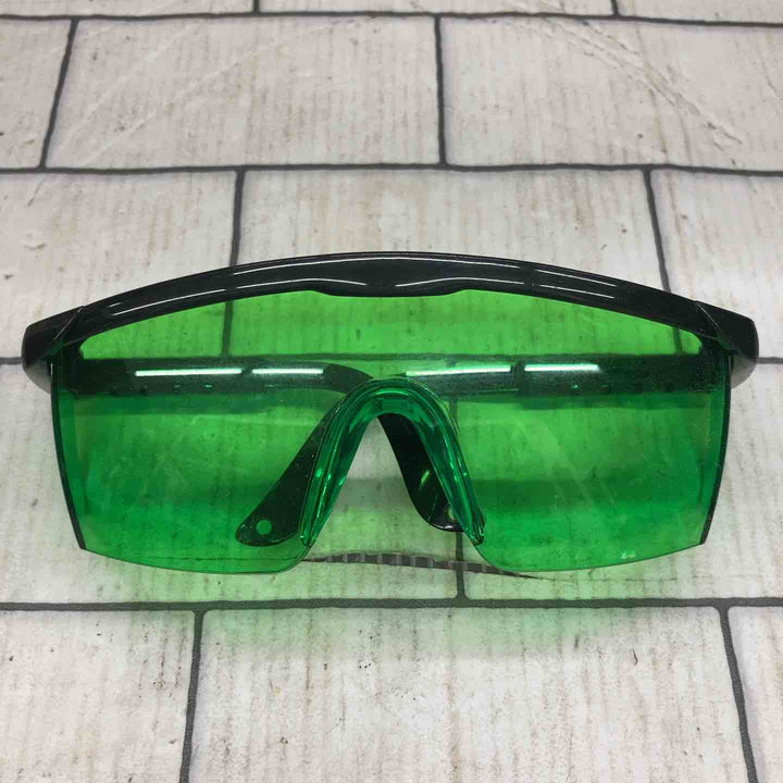 ◇高儀(TAKAGI) グリーンレーザー墨出し器 TGL-9PN【所沢店】