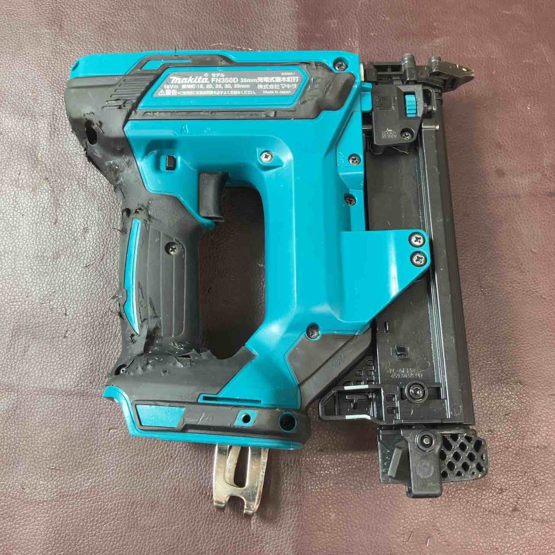 【中古品】 マキタ(makita) 18V コードレス35mm面木釘打ち機 FN350DZ バッテリー1個付属 充電式 【東大和店】