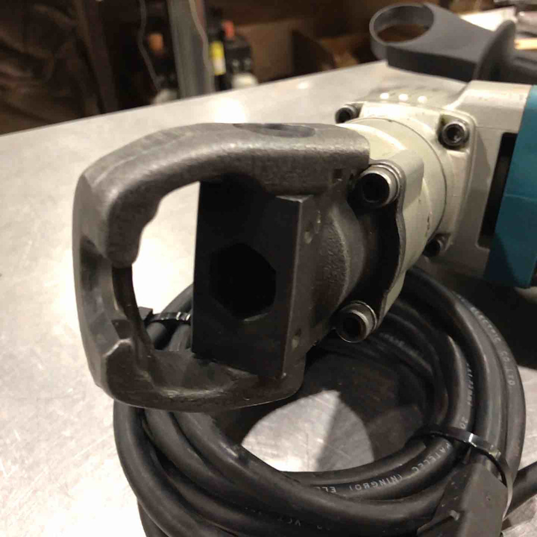 ★マキタ(makita) 電動ハンマ HM0830【川口店】