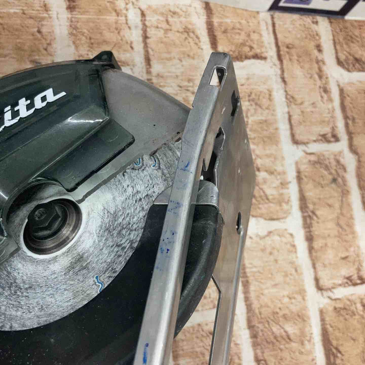 【中古品】マキタ(makita) コードレスチップソーカッター CS553DZ【所沢店】